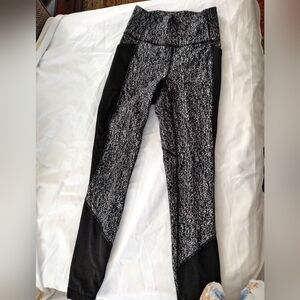 Lululemon Fit Physique Tight Women's Sz 2 Mesh Reveal 27" Leggings Pockets EUC